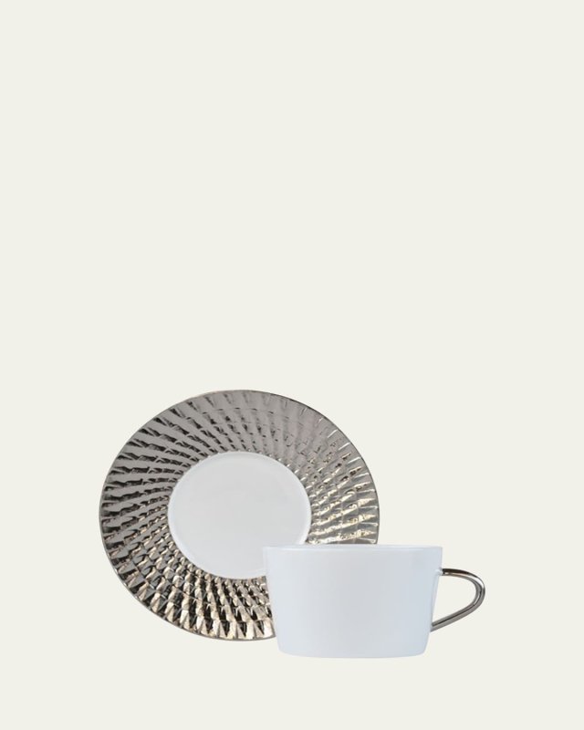 Twist Platinum Tea Saucer Only